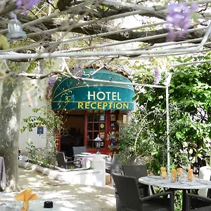 Hotel Logis Le Terminus
